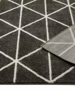 Well Woven Dulce Charcoal Grey Modern Geometric Triangles Rug 5'3