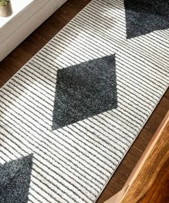 Well Woven Global Josie Nordic Medallion Stripes Grey Rug