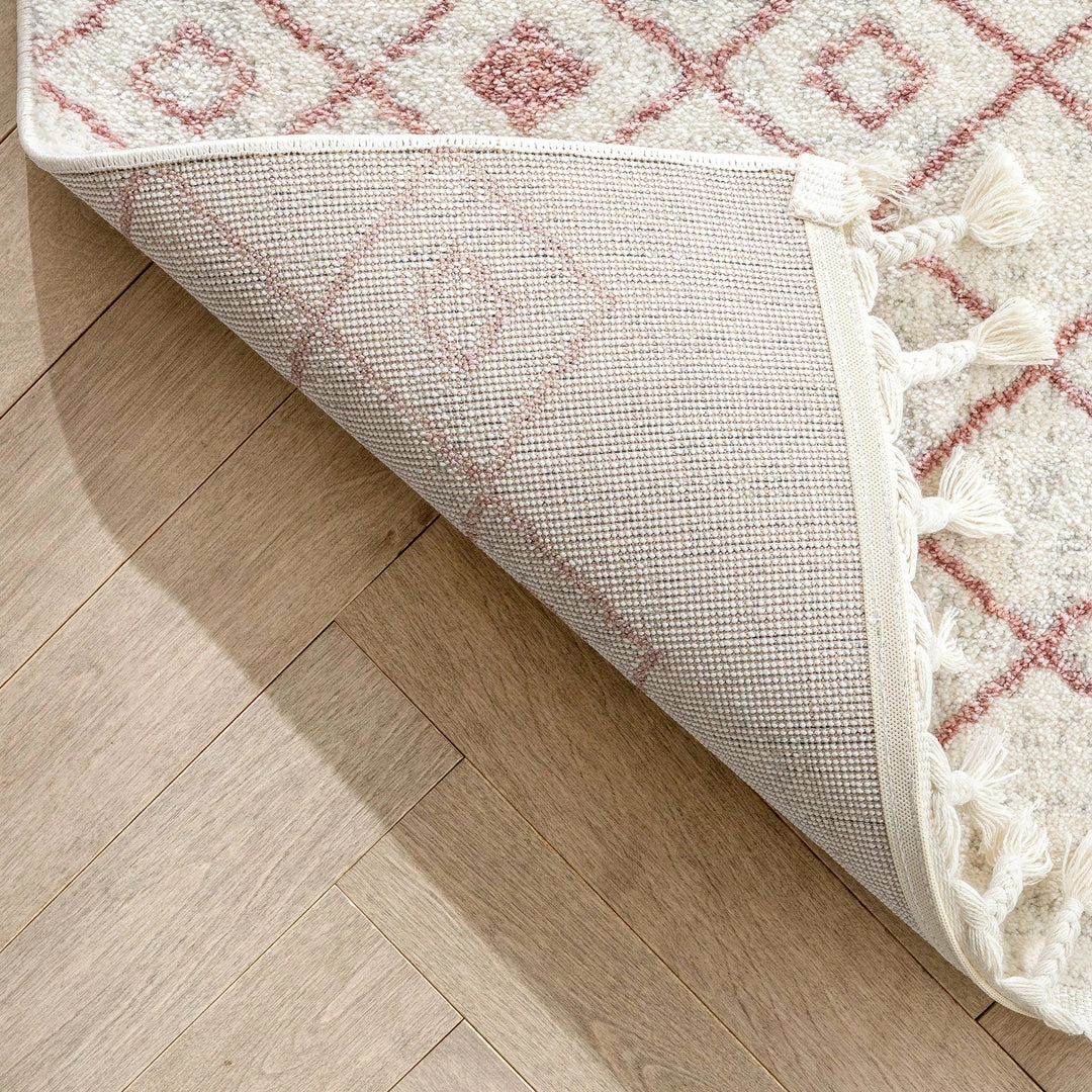 Well Woven Transistora Nordic Tribal Trellis Pattern Blush Rug Global 5 Well Woven Transistora Nordic Tribal Trellis Pattern Blush Rug Global