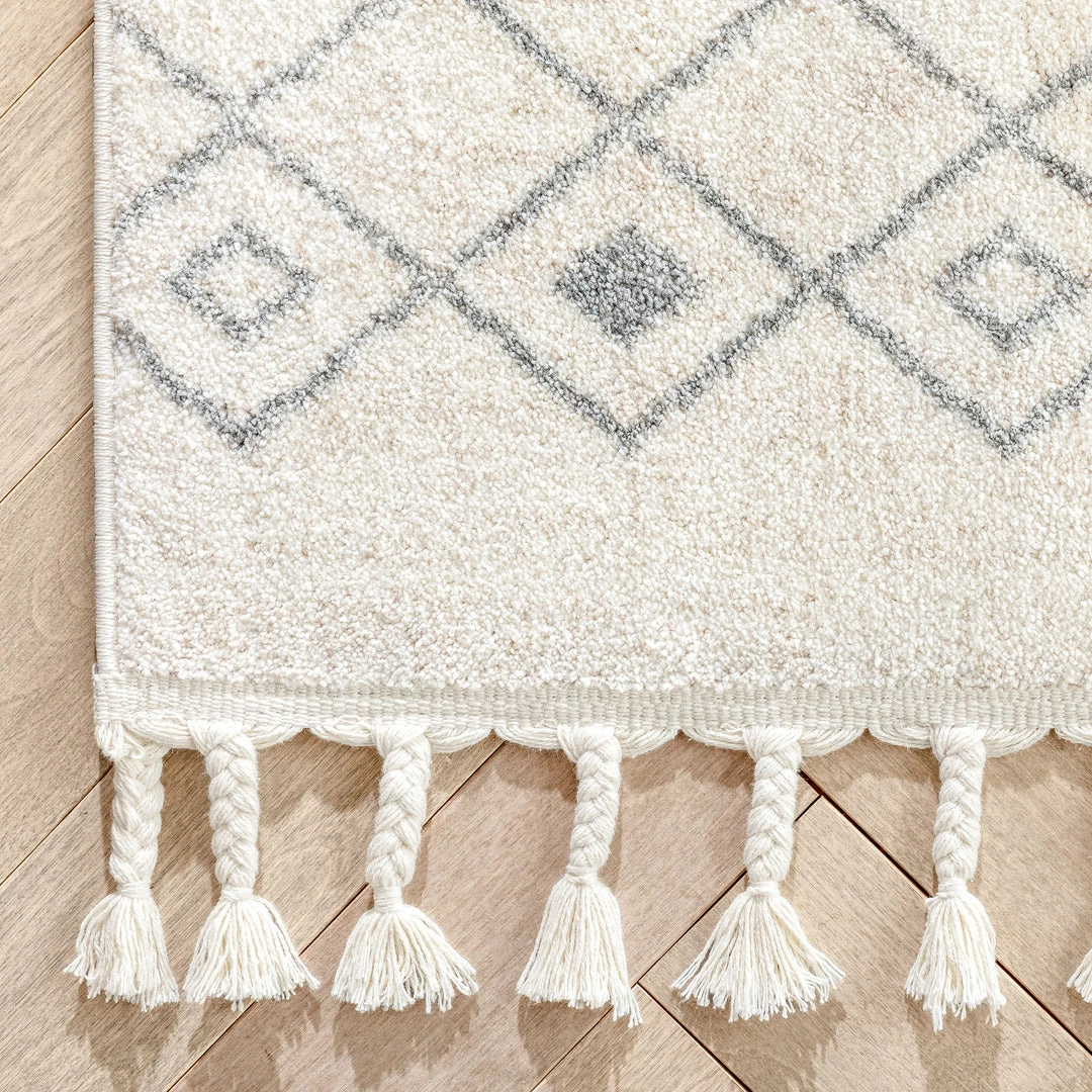 Well Woven Global Transistora Nordic Tribal Trellis Pattern Ivory Grey Rug 4 Well Woven Global Transistora Nordic Tribal Trellis Pattern Ivory Grey Rug