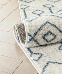 Well Woven Transistora Nordic Tribal Trellis Pattern Light Blue Ivory Rug