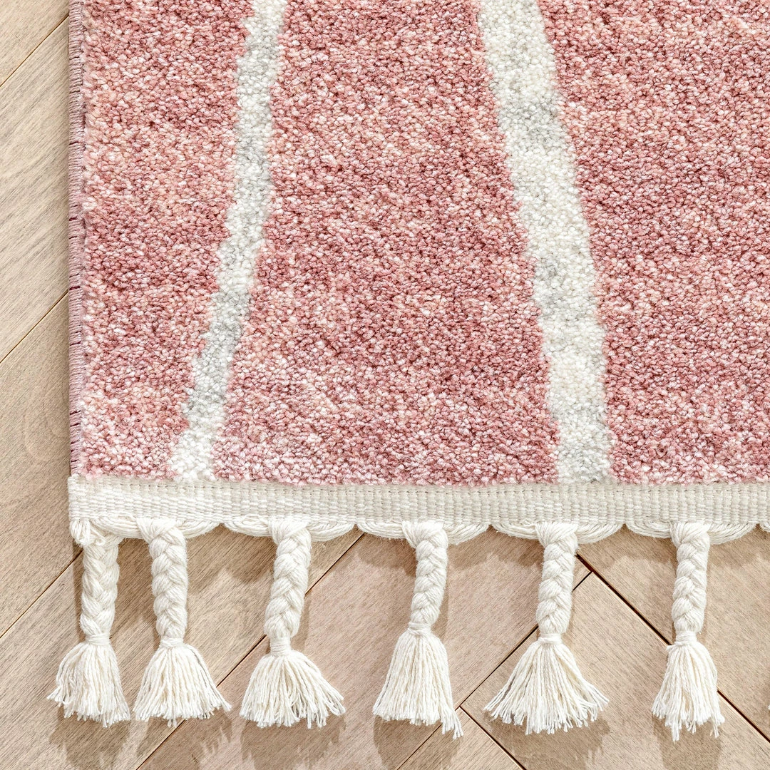 Well Woven Crisscross Nordic Geometric Pattern Blush Ivory Rug Global 4 Well Woven Crisscross Nordic Geometric Pattern Blush Ivory Rug Global