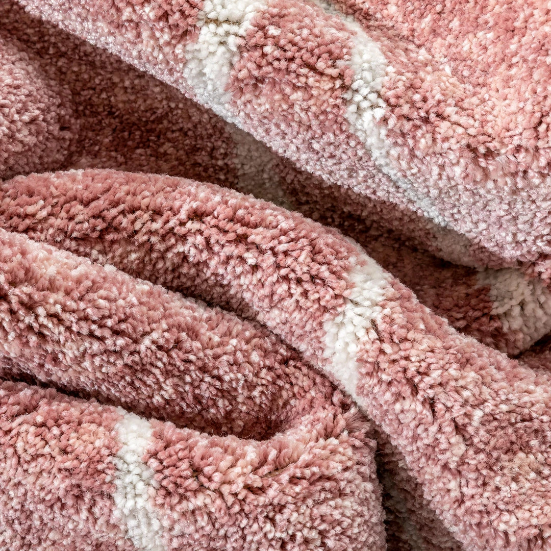 Well Woven Crisscross Nordic Geometric Pattern Blush Ivory Rug Global 3 Well Woven Crisscross Nordic Geometric Pattern Blush Ivory Rug Global