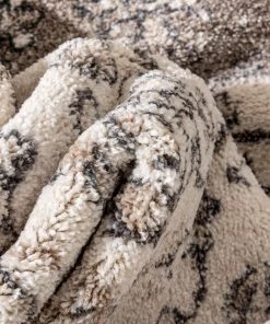 Well Woven Savona Persian Floral Medallion Brown Rug Global 12 Well Woven Savona Persian Floral Medallion Brown Rug Global