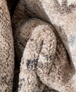 Well Woven Novara Vintage Oriental Medallion Pattern Beige Rug Global