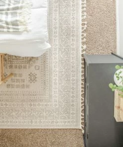 Well Woven Carina Tribal Medallion Beige Kilim-Style Rug