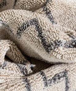 Well Woven Zafer Tribal Geometric Pattern Ivory Kilim-Style Rug