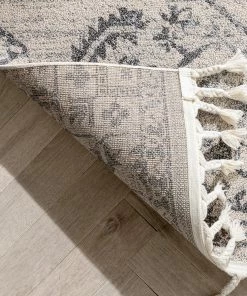 Well Woven Valentina Oriental Medallion Pattern Ivory Grey Kilim-Style Rug 16 Well Woven Valentina Oriental Medallion Pattern Ivory Grey Kilim-Style Rug