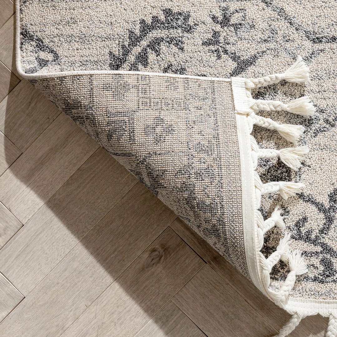 Well Woven Valentina Oriental Medallion Pattern Ivory Grey Kilim-Style Rug 5 Well Woven Valentina Oriental Medallion Pattern Ivory Grey Kilim-Style Rug