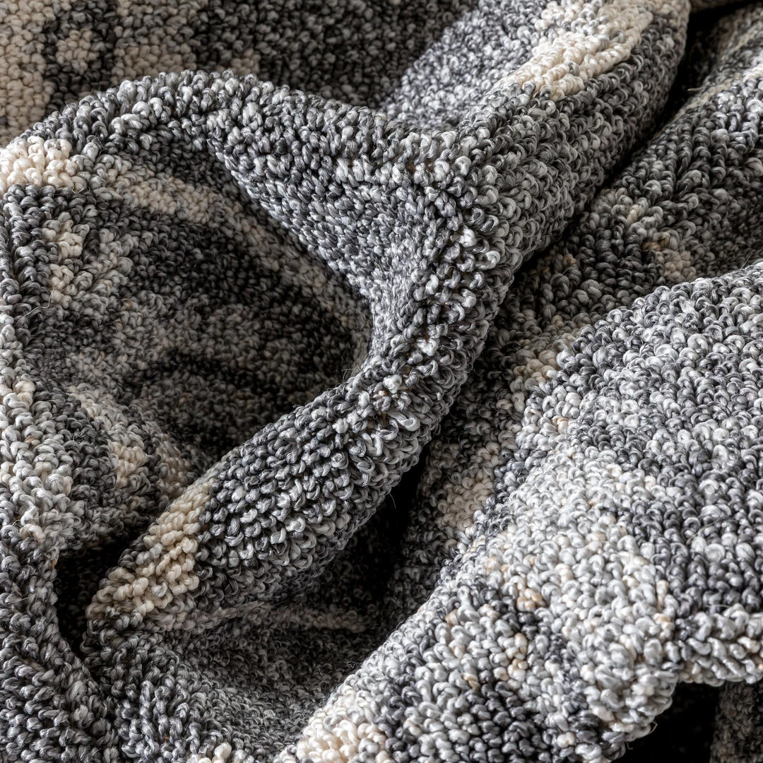 Well Woven Valentina Oriental Medallion Pattern Grey Kilim-Style Rug 3 Well Woven Valentina Oriental Medallion Pattern Grey Kilim-Style Rug